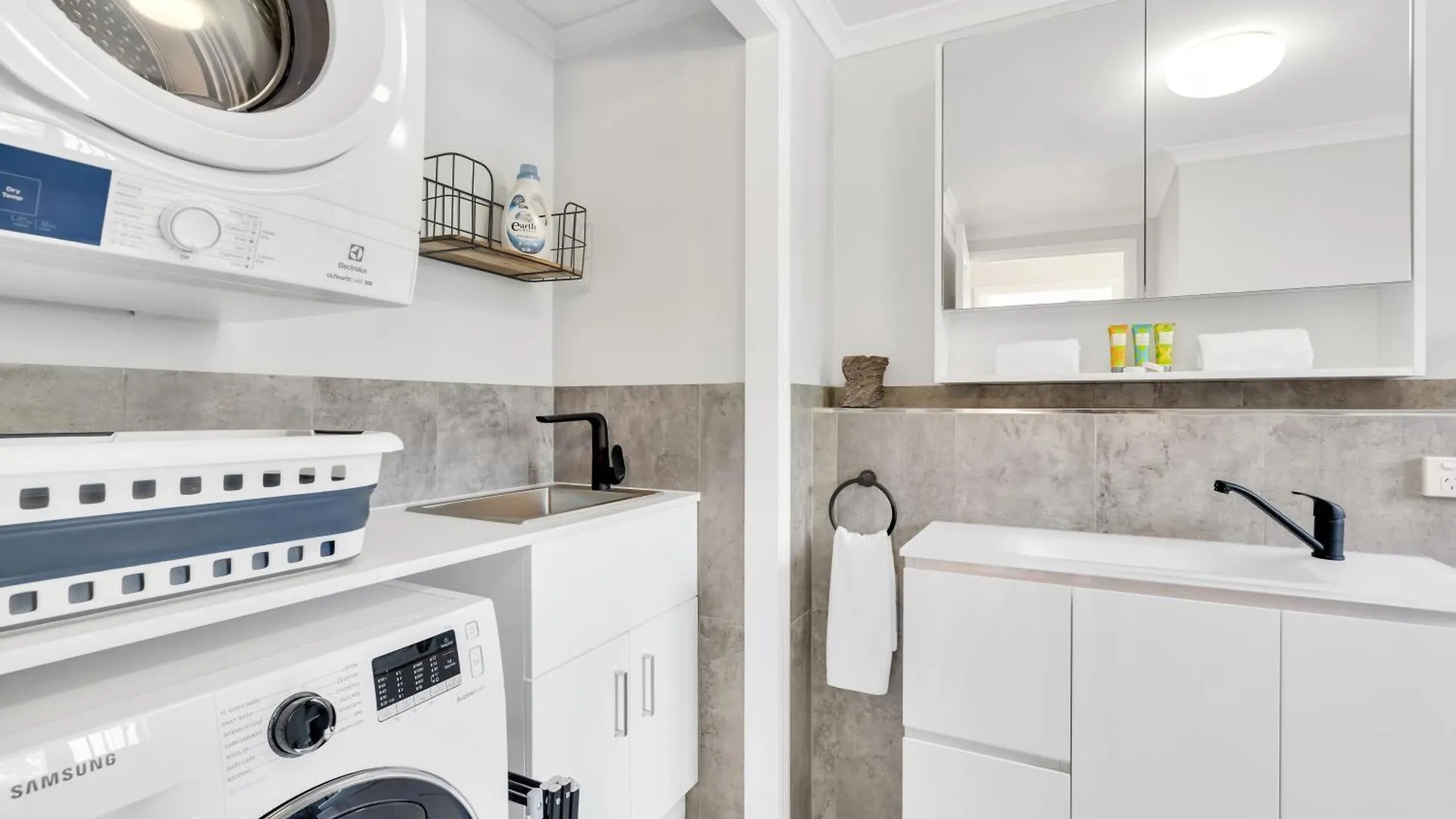 2 Bedroom Escape At Port Villas Port Douglas