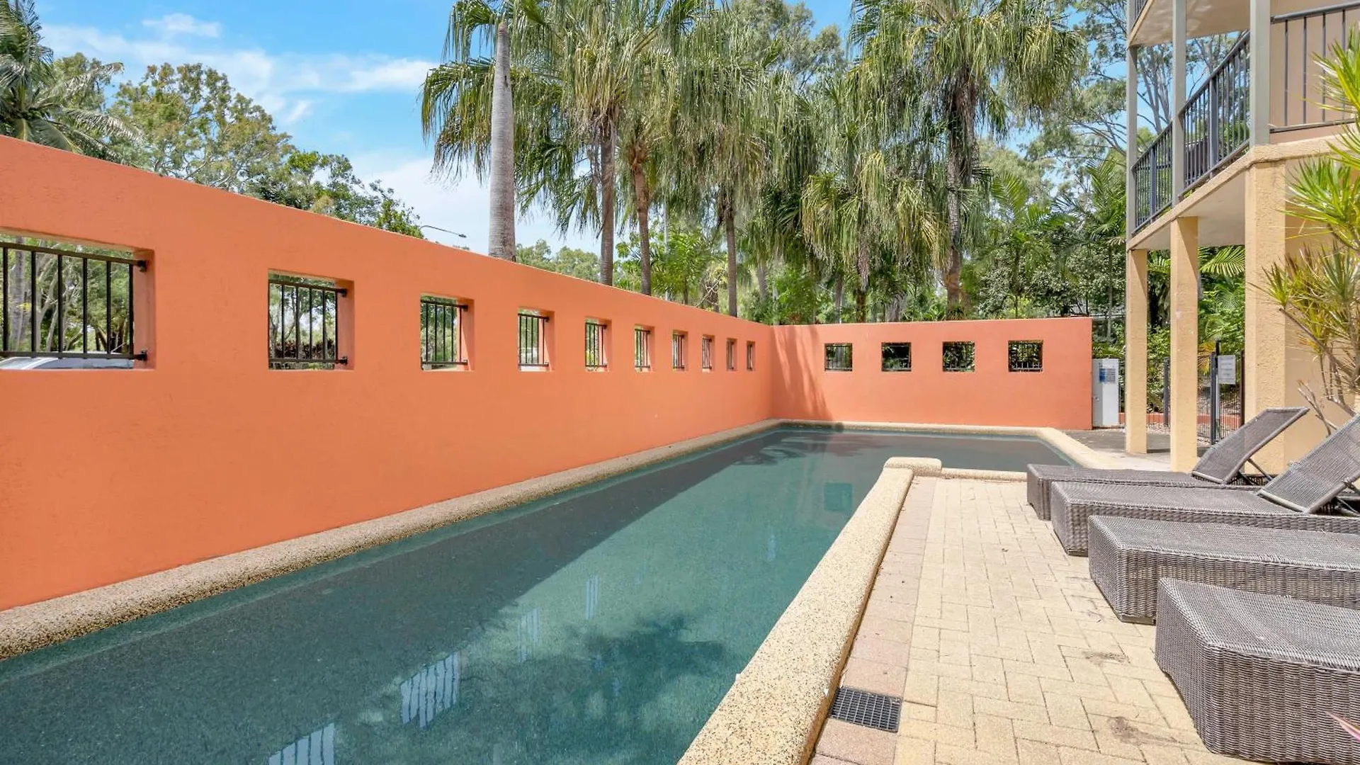 2 Bedroom Escape At Port Villas Port Douglas